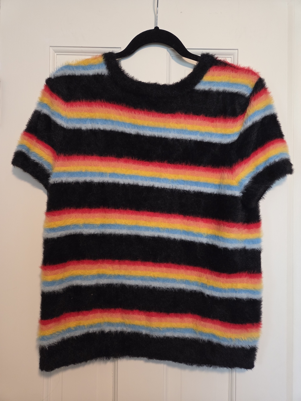 No Boundaries Black Fuzzy Short Sleeve Tee with Rainbow Stripes - Picture 6 of 7
